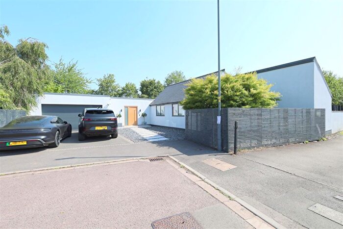 4 Bedroom Bungalow To Rent In Penn Drive, Frenchay, Bristol, BS16