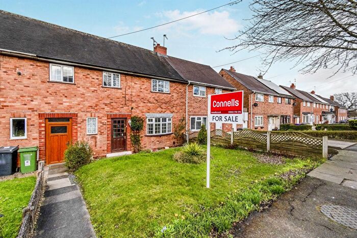 3 Bedroom Terraced House For Sale In Highfield Avenue, Underhill, Wolverhampton, WV10