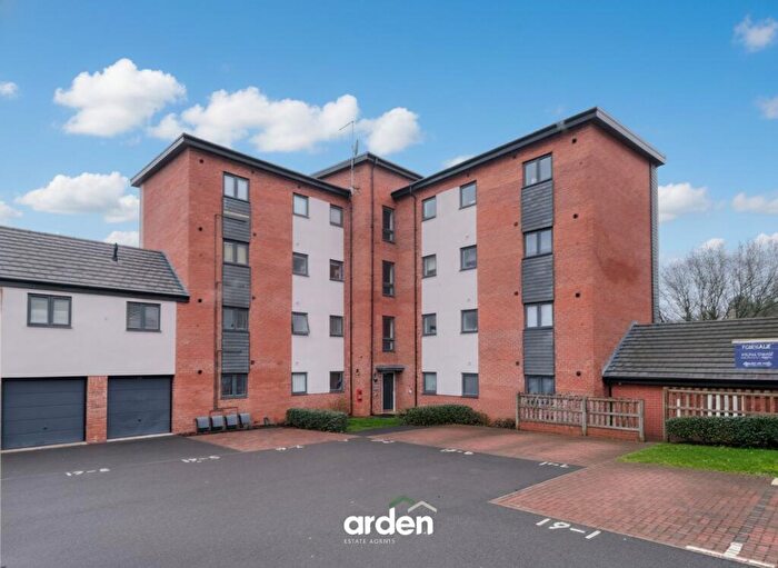 2 Bedroom Flat For Sale In Ascot Way, Birmingham, B31