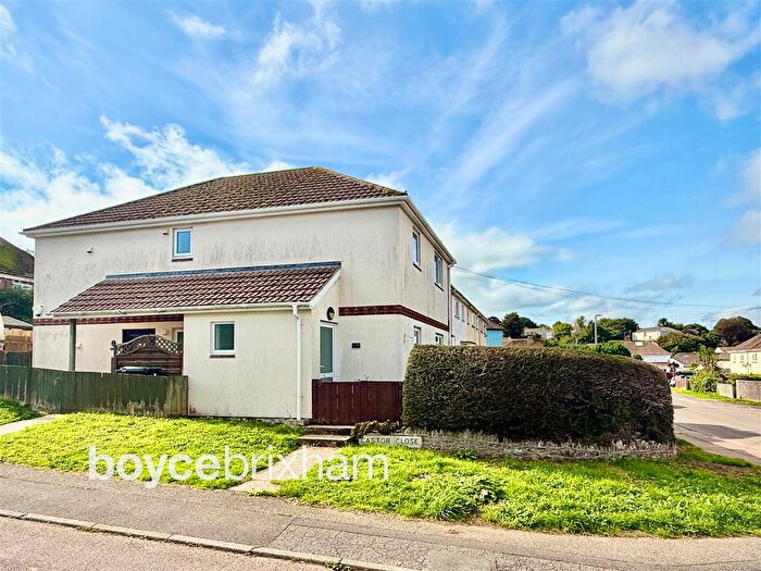 2 Bedroom Flat For Sale In Metherell Avenue, Brixham, TQ5