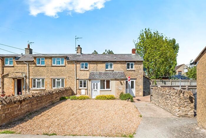 2 Bedroom Cottage For Sale In Station Road, Brize Norton, Carterton, OX18