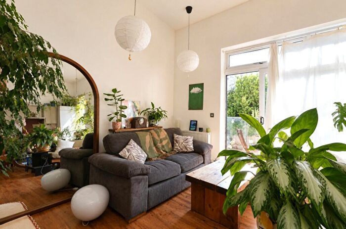 2 Bedroom Terraced House To Rent In Picton Mews, Bristol, Somerset, BS6