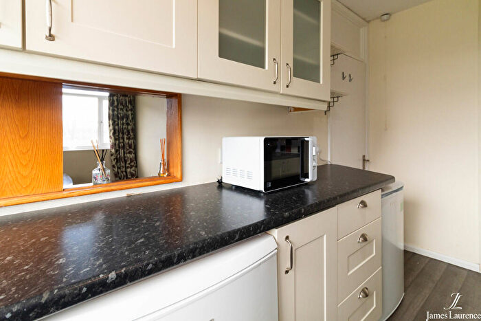 2 Bedroom Apartment To Rent In High Point, Richmond Hill Road, Edgbaston, B15