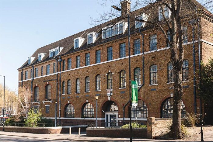 2 Bedroom Flat For Sale In Institute Place, Hackney, E8