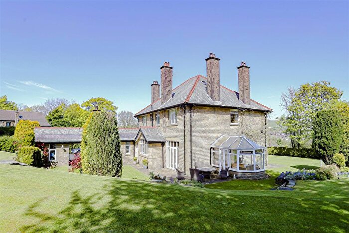 5 Bedroom Detached House To Rent In Maden Road, Stacksteads, Bacup, OL13