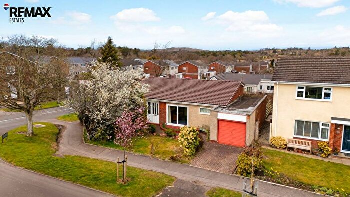 3 Bedroom Detached House For Sale In Cockburn Crescent, Balerno, EH14