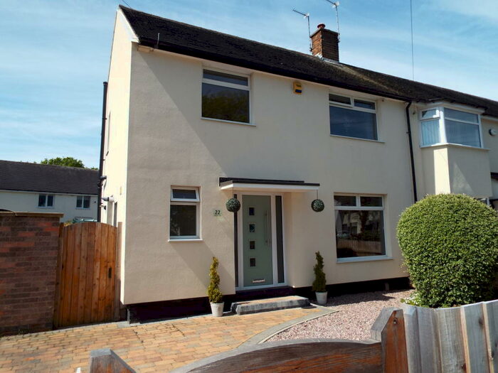 3 Bedroom House To Rent In Killerton Green, Clifton, NG11