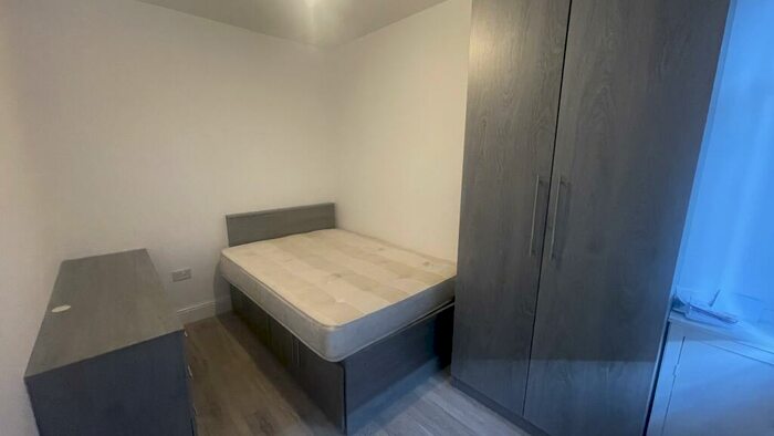 3 Bedroom Semi-Detached House To Rent In Thorn Grove, Fallowfield, Manchester, M14