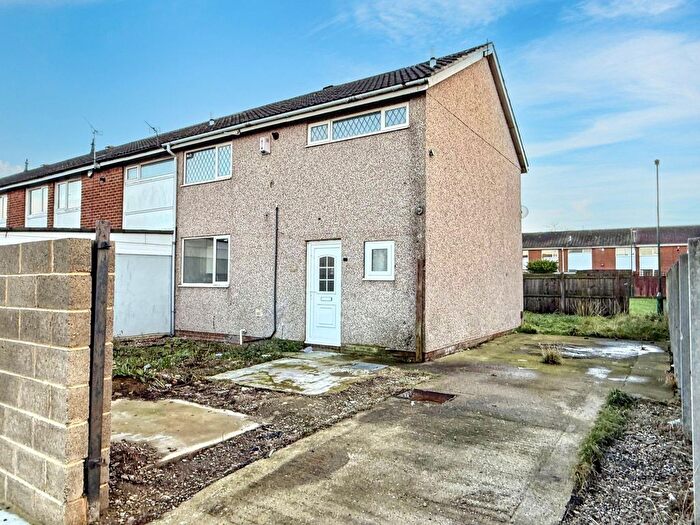 3 Bedroom End Terrace House For Sale In Broadhaven Close, Eston, Middlesbrough, TS6