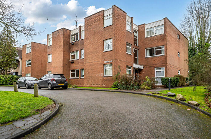 1 Bedroom Apartment For Sale In Wake Green Road, Birmingham, West Midlands, B13
