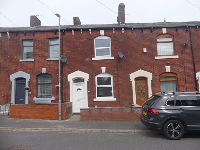 2 Bedroom Terraced House To Rent In Travis Street, Oldham, OL2