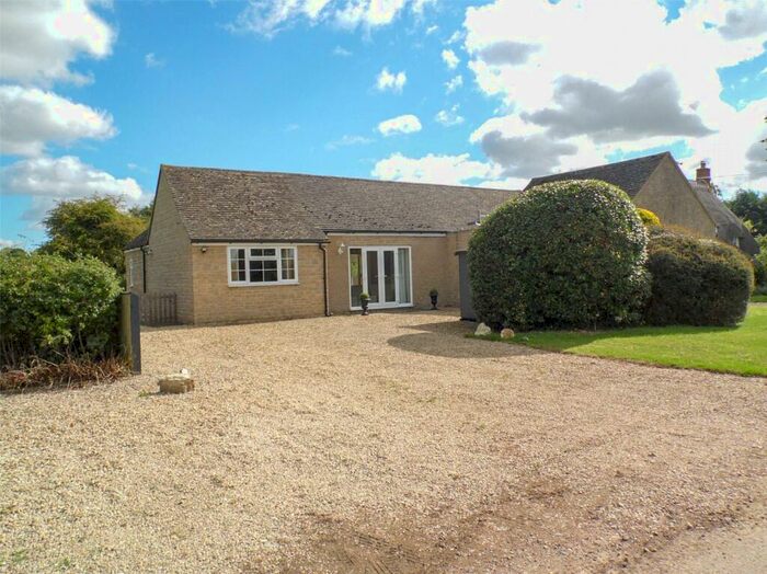 3 Bedroom Bungalow To Rent In Crowcastle Lane, Kirtlington, Oxfordshire, OX5