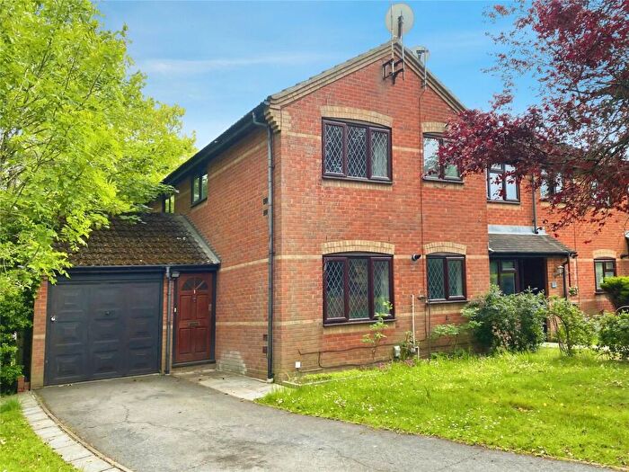 2 Bedroom House For Sale In Belvedere Walk, Winnersh, Wokingham, RG41