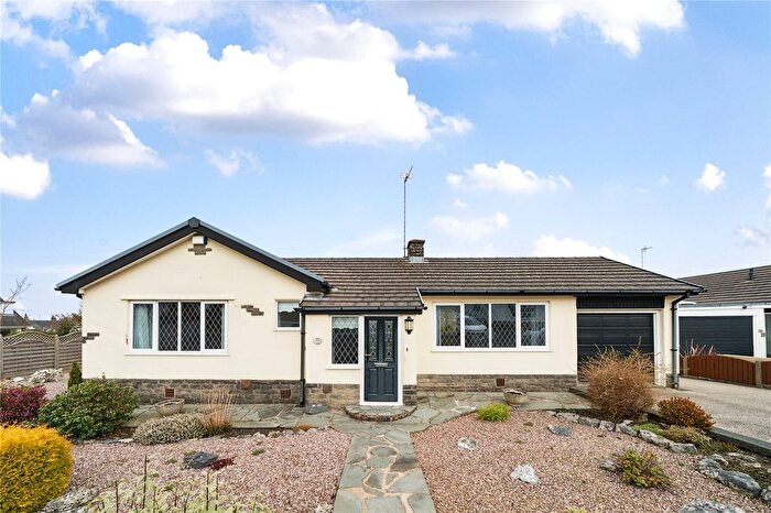 3 Bedroom Detached Bungalow For Sale In Woodfold Close, Mellor Brook, Blackburn, Lancashire, BB2