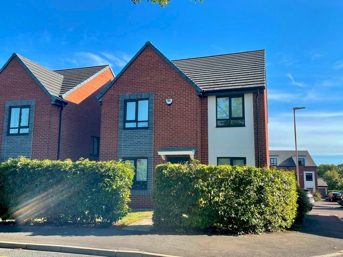 4 Bedroom Detached House To Rent In Wells Grove, Newton Hall, DH1