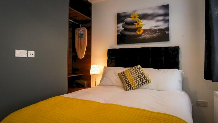 Studio To Rent In Hunton Hill, Erdington, Birmingham, B23