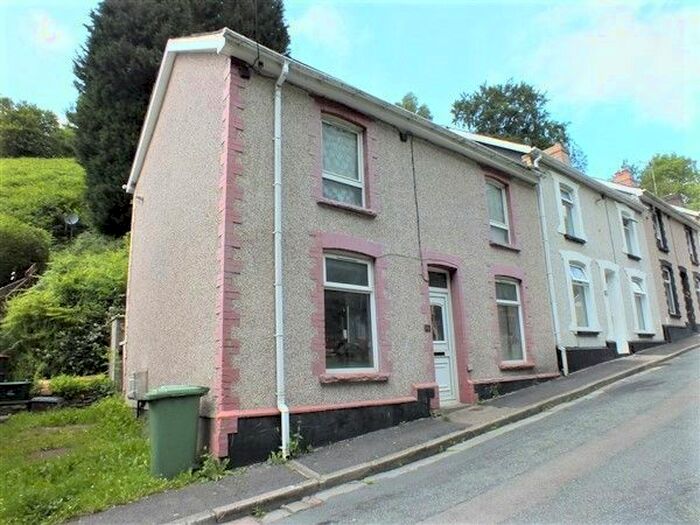 Houses for sale in Llanhilleth, Blaenau Gwent