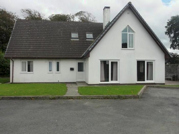 5 Bedroom Property To Rent In Railway View, Pwllhobi, Llanbadarn Fawr, Aberystwyth, SY23