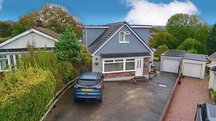 5 Bedroom Detached House For Sale In South View, Kenfig Hill, Bridgend, CF33