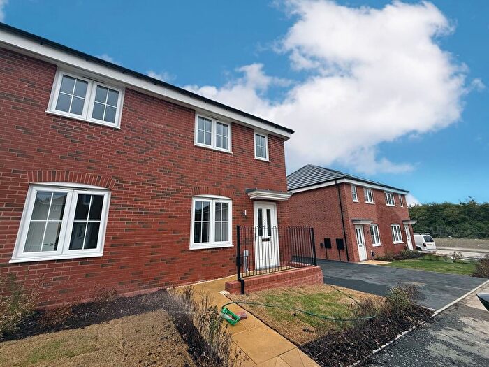 3 Bedroom Semi Detached House For Sale In Cornmill Drive, Somercotes, Alfreton, DE55