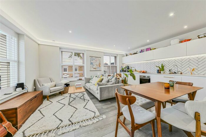 1 Bedroom Apartment To Rent In Haverstock Hill, Belsize Park, London, NW3