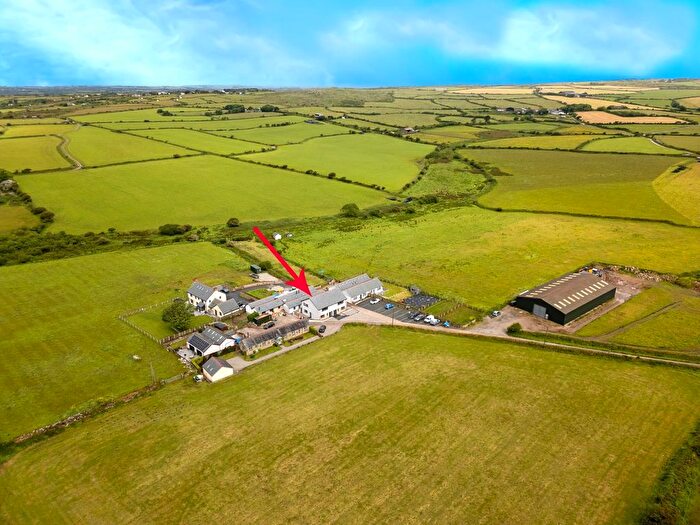 3 Bedroom Semi-Detached House For Sale In Boquio Farm, Farms Common, TR13