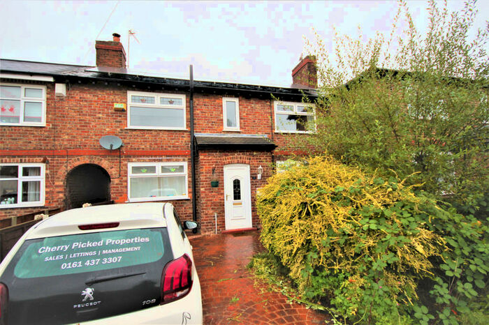 3 Bedroom Semi-Detached House To Rent In Nelson Drive, Manchester, M44