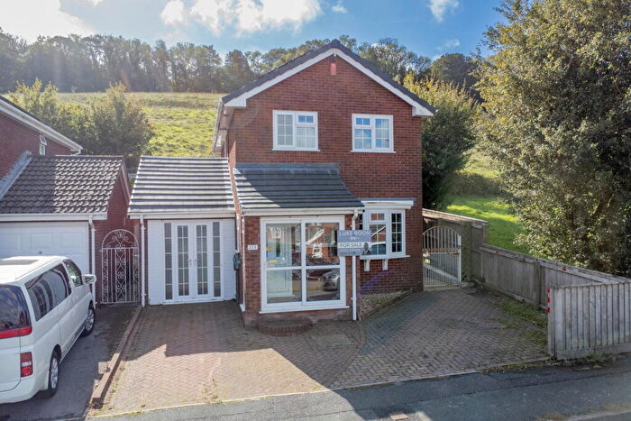 3 Bedroom Detached House For Sale In Merafield Drive, Plympton, PL7