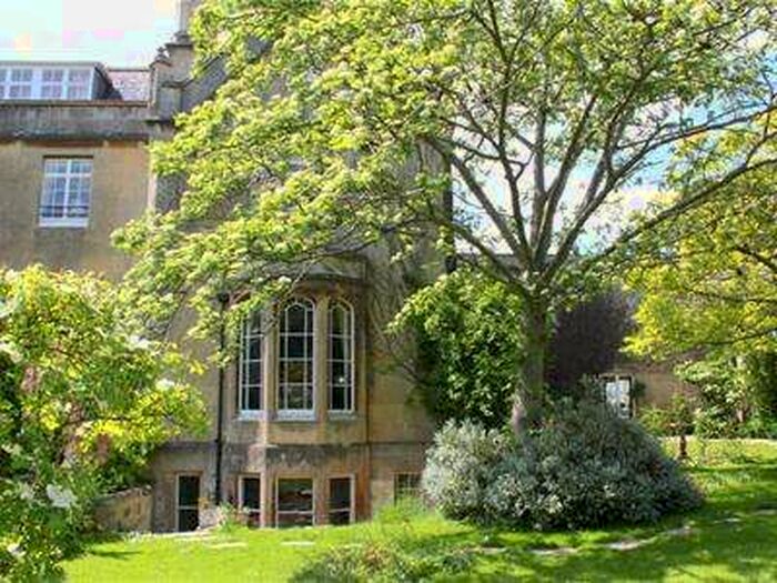 1 Bedroom Studio Flat To Rent In Grafton Lodge, Weston Road, BA1