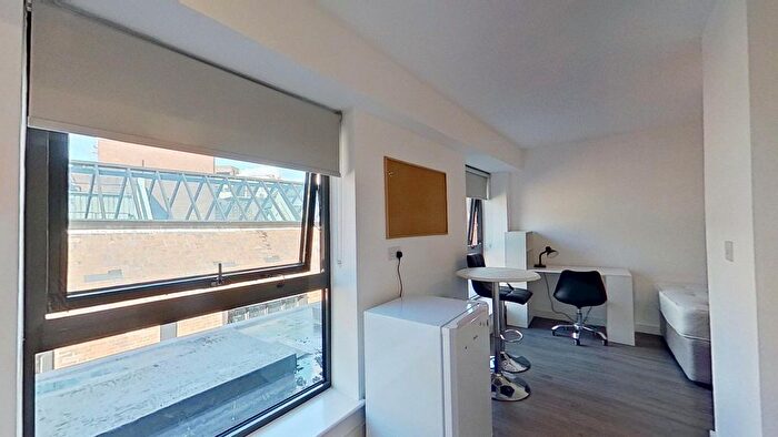 Studio To Rent In Fargate, Sheffield, S1