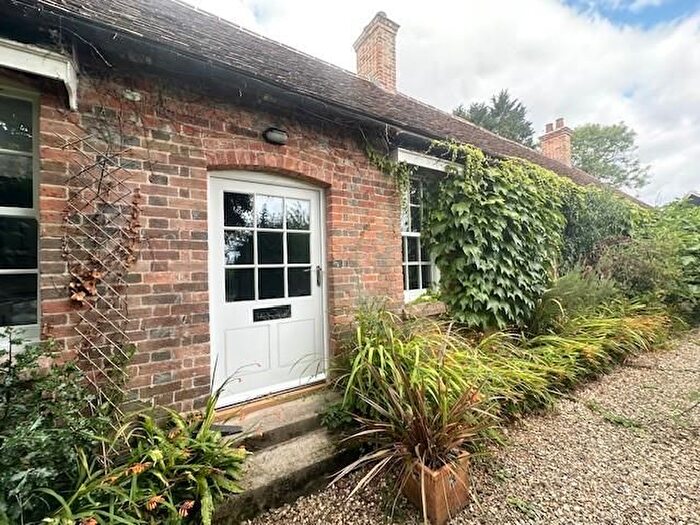5 Bedroom Cottage To Rent In Pamber End, Tadley, RG26