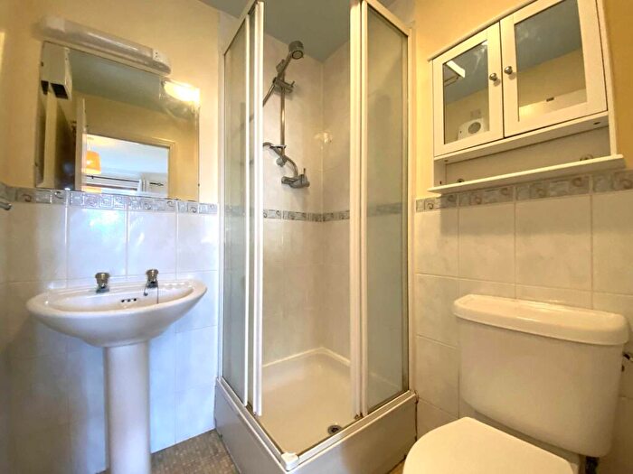 2 Bedroom Apartment To Rent In Homersham, Canterbury, CT1