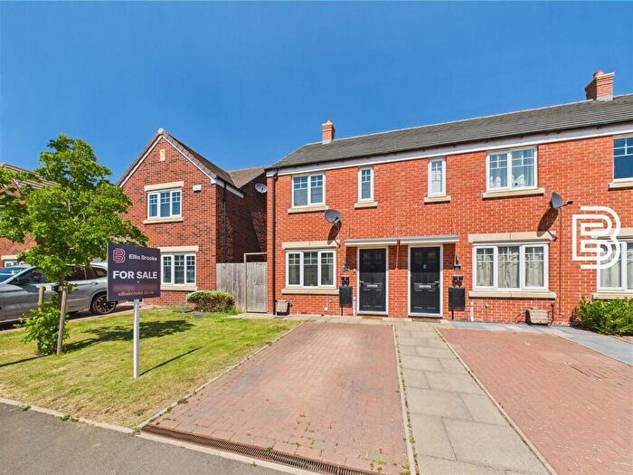 2 Bedroom End Of Terrace House For Sale In Chervil Way, Coton Park, Rugby, CV23