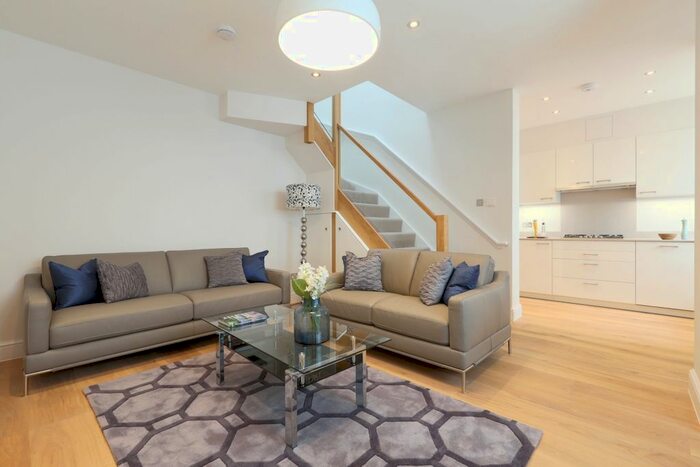 2 Bedroom Mews House To Rent In Gloucester Place Mews, London, W1U