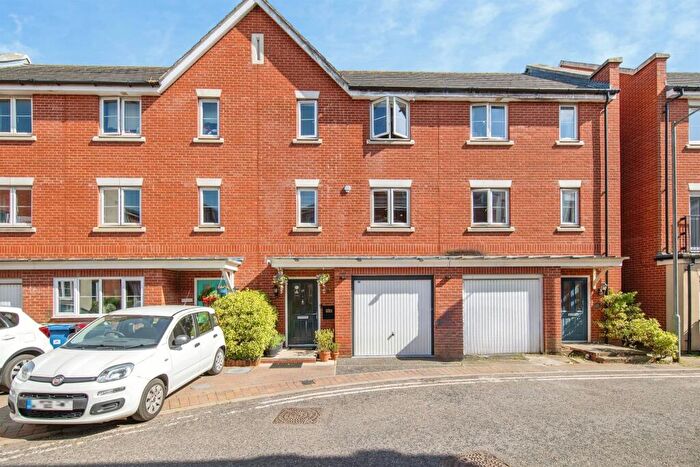 4 Bedroom Terraced House For Sale In Braeburn Close, Ipswich, IP4