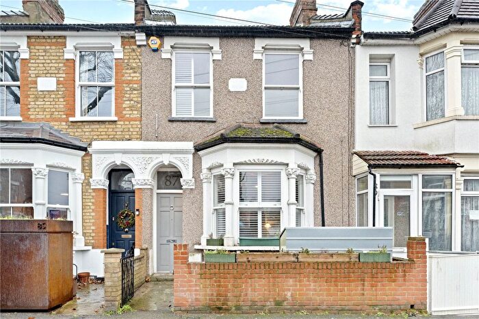 3 Bedroom Terraced House For Sale In Boundary Road, Walthamstow, London, E17