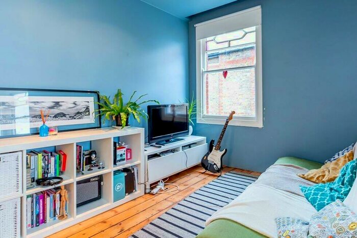 2 Bedroom Flat To Rent In Christchurch Road, Crouch End, N8