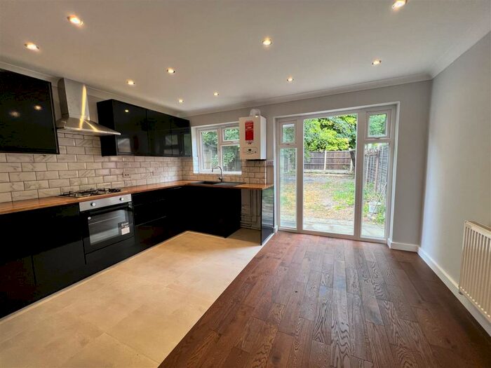 3 Bedroom Semi-Detached House To Rent In Curling Lane, Badgers Dene, Grays, RM17