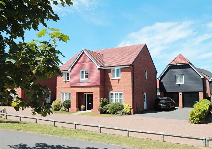 5 Bedroom Detached House For Sale In Thame, Oxfordshire, OX9
