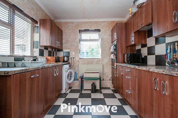 2 Bedroom Terraced House For Sale In Sawtells Terrace, Pontnewynydd, Pontypool, NP4