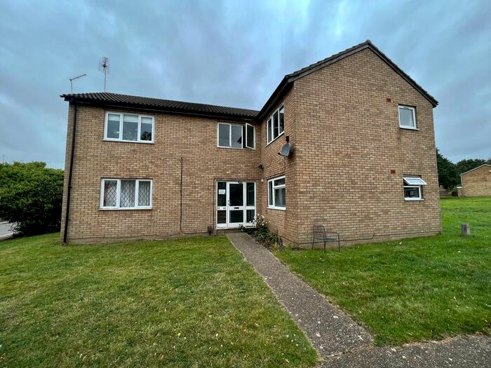 1 Bedroom Flat To Rent In Repton Close, Luton, LU3