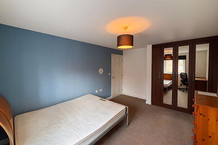 1 Bedroom House Of Multiple Occupation To Rent In Super Room In Professional Shared House - Central Bradley Stoke, BS32