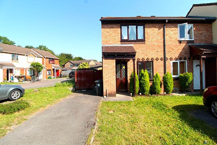 2 Bedroom End Of Terrace House For Sale In Stanley Mead, Bradley Stoke, BS32