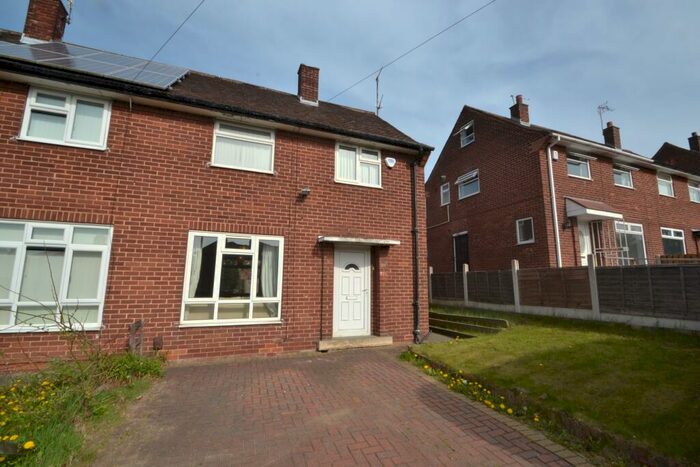 2 Bedroom Semi-Detached House To Rent In Armley Ridge Road, Armley, Leeds, LS12