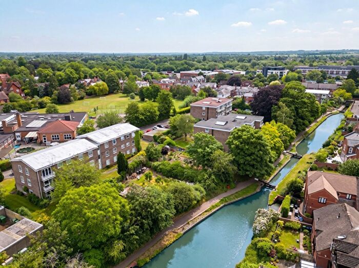 2 Bedroom Flat For Sale In Warwick Court, Warwick Road, Stratford-Upon-Avon, CV37