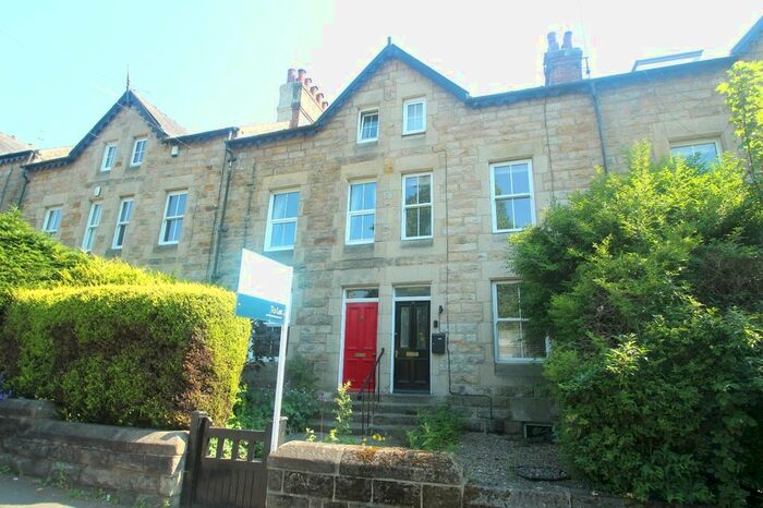 4 Bedroom Detached House To Rent In Strawberry Dale Avenue, Harrogate, North Yorkshire, Uk, HG1