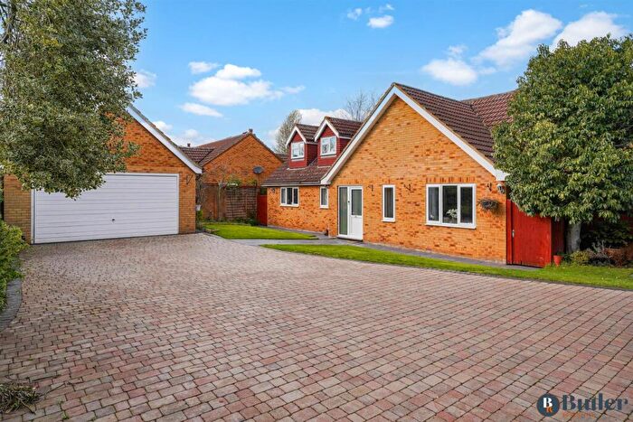 5 Bedroom Detached House For Sale In Baldock Road, Stotfold, Hitchin, SG5