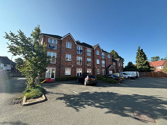 2 Bedroom Flat To Rent In Pepper Close, Sharston, Manchester, M22