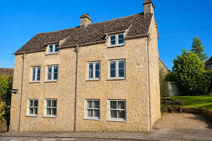 3 Bedroom Detached House For Sale In Tetbury Hill, Avening, Gloucestershire, GL8