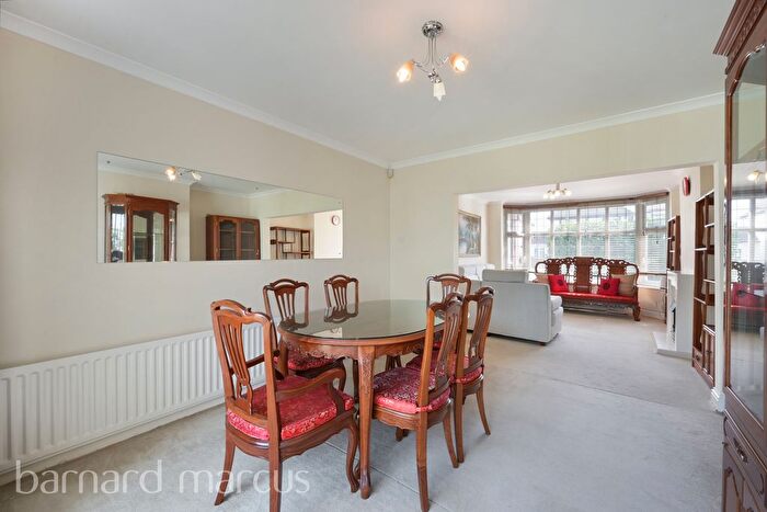 5 Bedroom Property To Rent In Waverley Road, Stoneleigh, Cheam, KT17